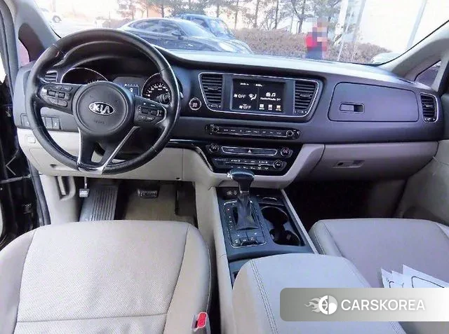 Kia All New Carnival id 3627290 из Кореи 17