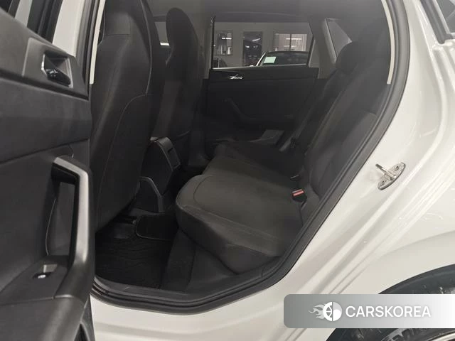 Volkswagen Polo id 4260138 из Китая 16