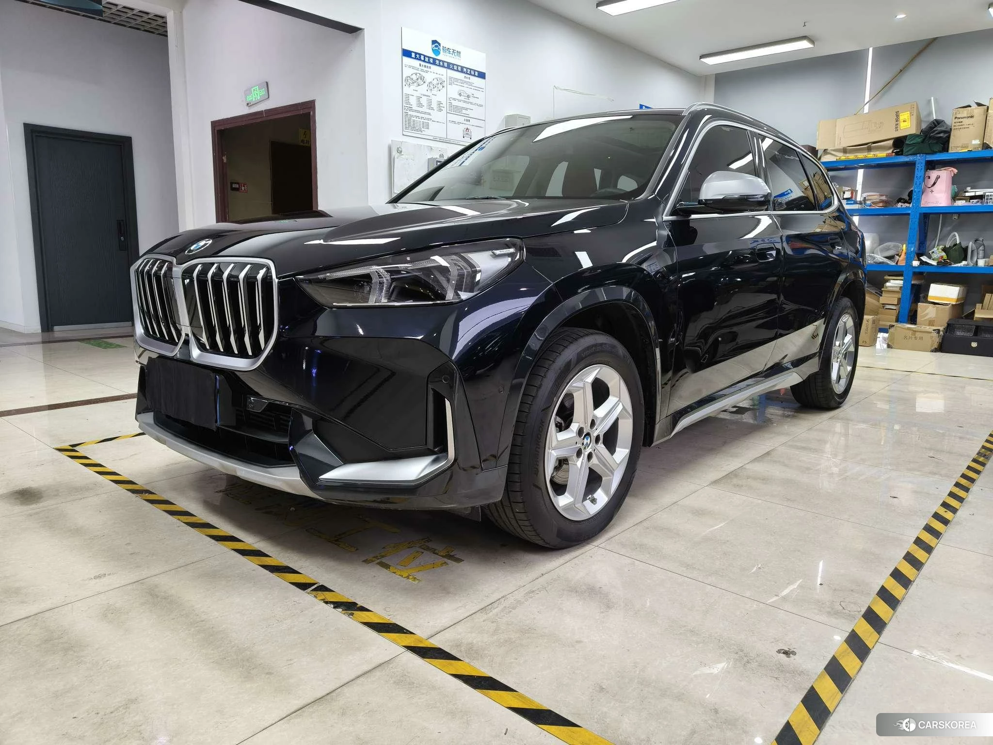 BMW X1 id 4485428 из Китая 17