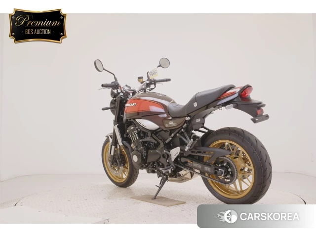 Kawasaki Z900RS id 4392926 из Японии 8