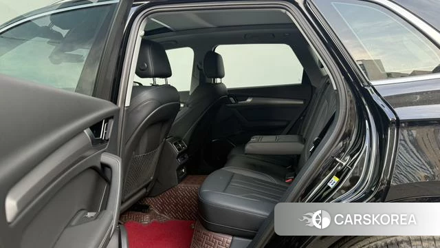 Audi Q5L id 4210340 из Китая 10