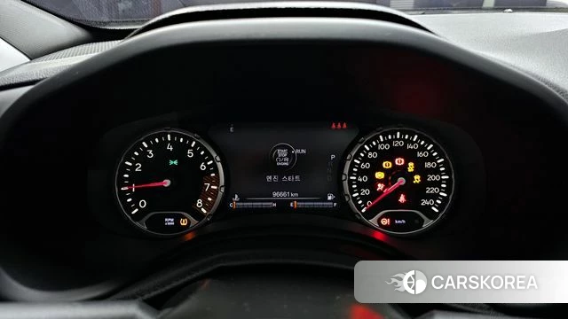 Jeep Renegade id 3801275 из Кореи 18