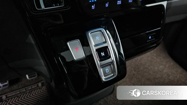 Hyundai Staria id 4400609 из Кореи 37