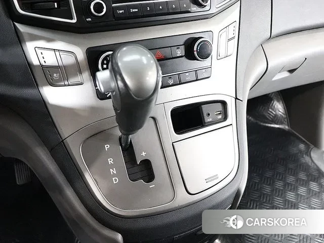 Hyundai The New Grand Starex id 3004496 из Кореи 18