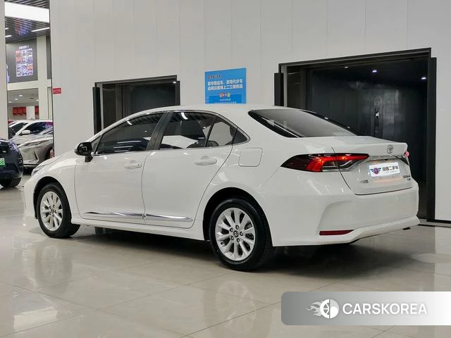 Toyota Corolla id 4261899 из Китая 8