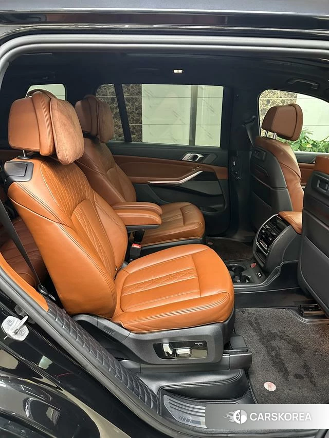 BMW X7 id 4271666 из Китая 25