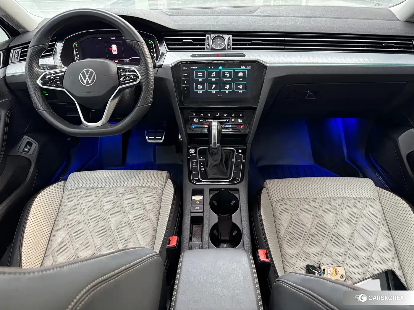 Volkswagen Magotan id 4649361 из Китая 12