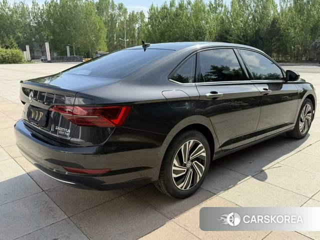 Volkswagen Sagitar id 4333687 из Китая 23