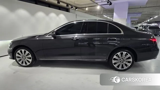Mercedes-Benz E-Class W213 id 3507896 из Кореи 18