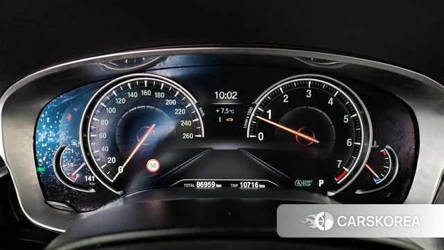 BMW 5 Series (G30) id 3821098 из Кореи 18