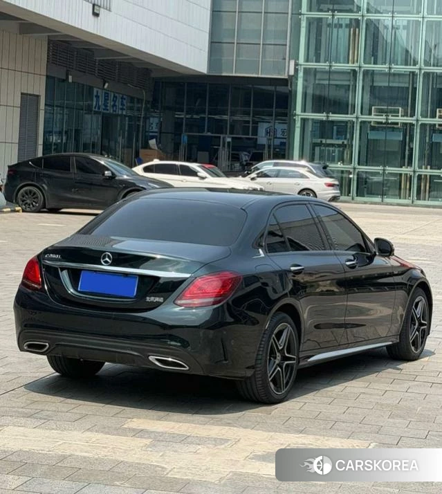 Mercedes-Benz Class C id 4455666 из Китая 8