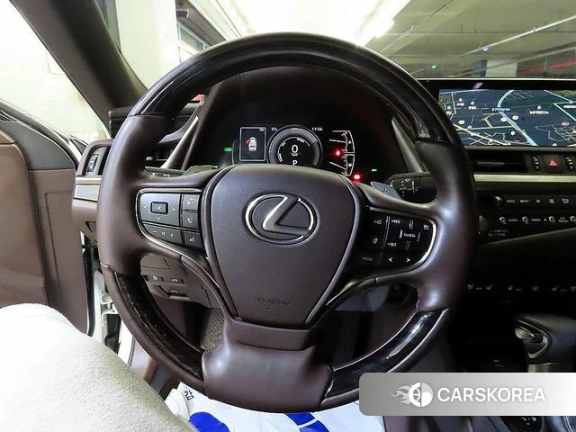 Lexus ES300h 7th generation id 4350466 из Кореи 18