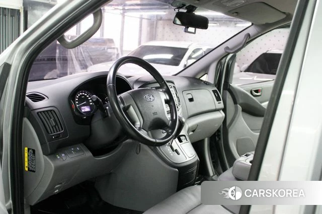 Hyundai The New Grand Starex id 3880130 из Кореи 18