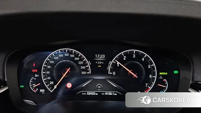 BMW 5 Series (G30) id 3479888 из Кореи 18