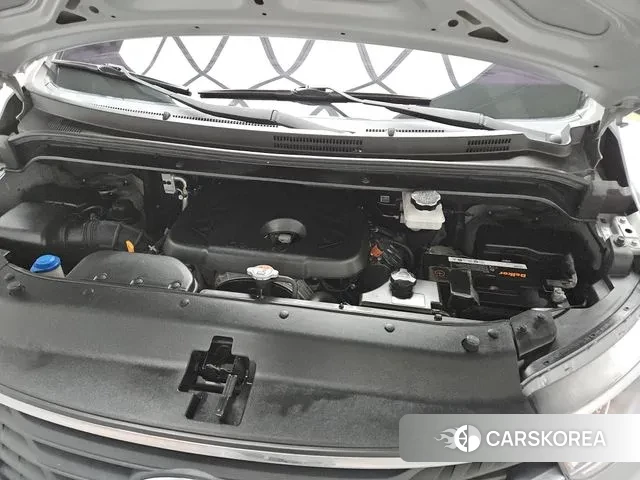 Hyundai The New Grand Starex id 3760925 из Кореи 16