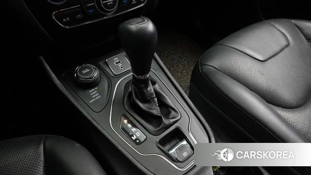 Jeep Cherokee (KL) id 4850006 из Кореи 32