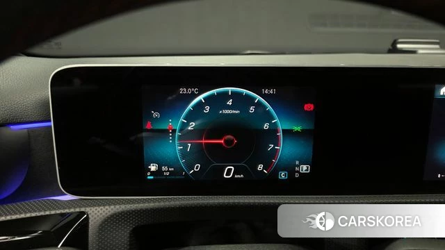 Mercedes-Benz A-Class W177 id 4310378 из Кореи 28