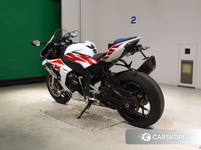 Honda CBR1000RR-R FIREBLADE SP id 4392945 из Японии 8