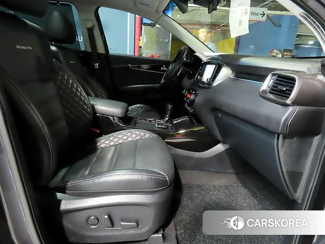 Kia The New Sorento id 4225472 из Кореи 18