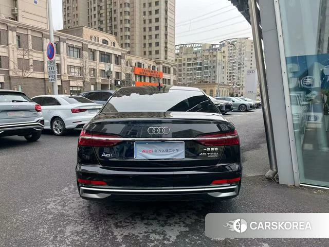 Audi A6L id 4258239 из Китая 8