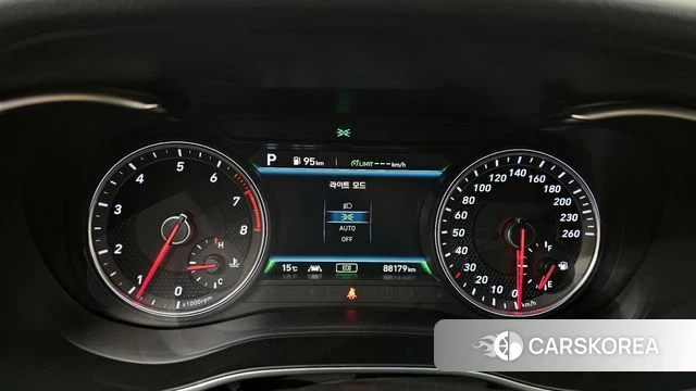 Genesis G70 id 3834177 из Кореи 18