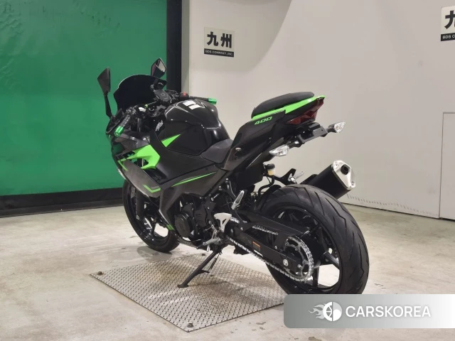 Kawasaki NINJA 400 id 4312998 из Японии 8
