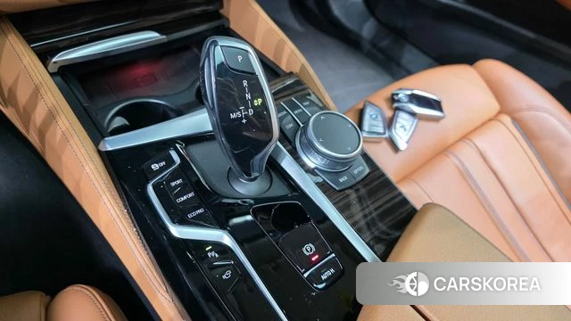 BMW 5 Series (G30) id 4769550 из Кореи 31