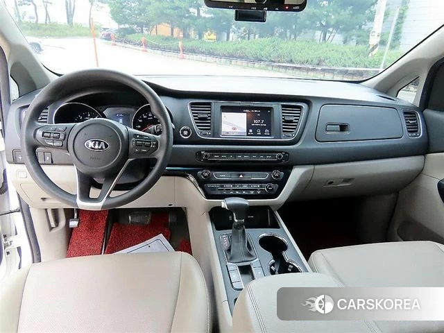 Kia The New Carnival id 4748307 из Кореи 18
