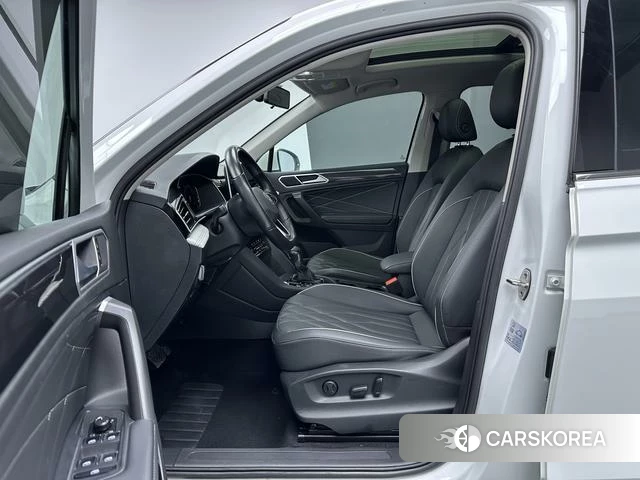 Volkswagen Tiguan L id 4215063 из Китая 13