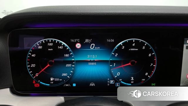 Mercedes-Benz E-Class W213 id 3852761 из Кореи 18