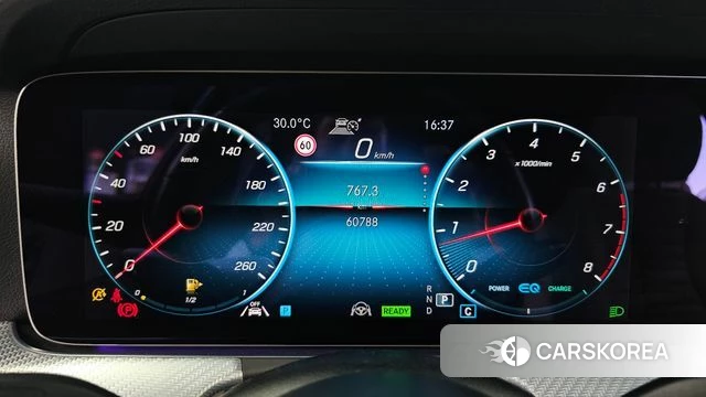 Mercedes-Benz E-Class W213 id 4641769 из Кореи 32