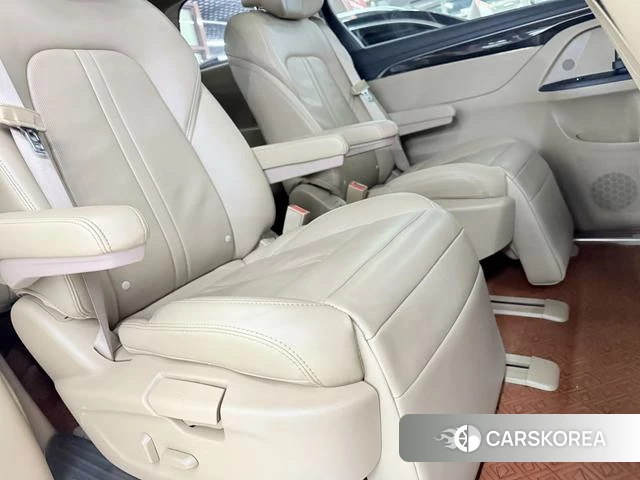Buick GL8 id 4207940 из Китая 17