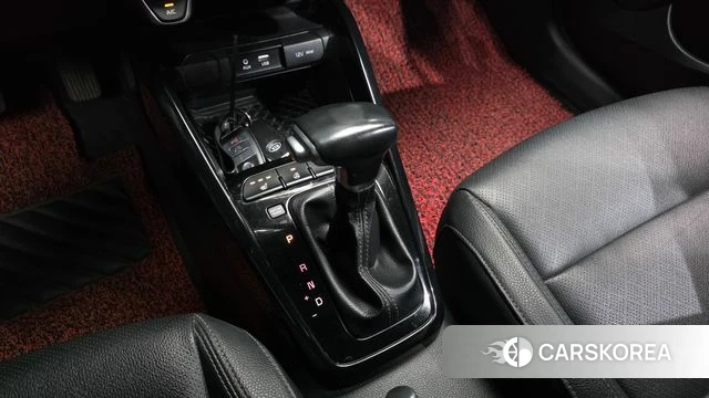 Kia Stonic id 4459725 из Кореи 28