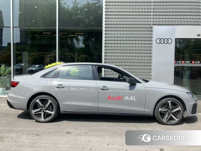 Audi A4L id 4290239 из Китая 9