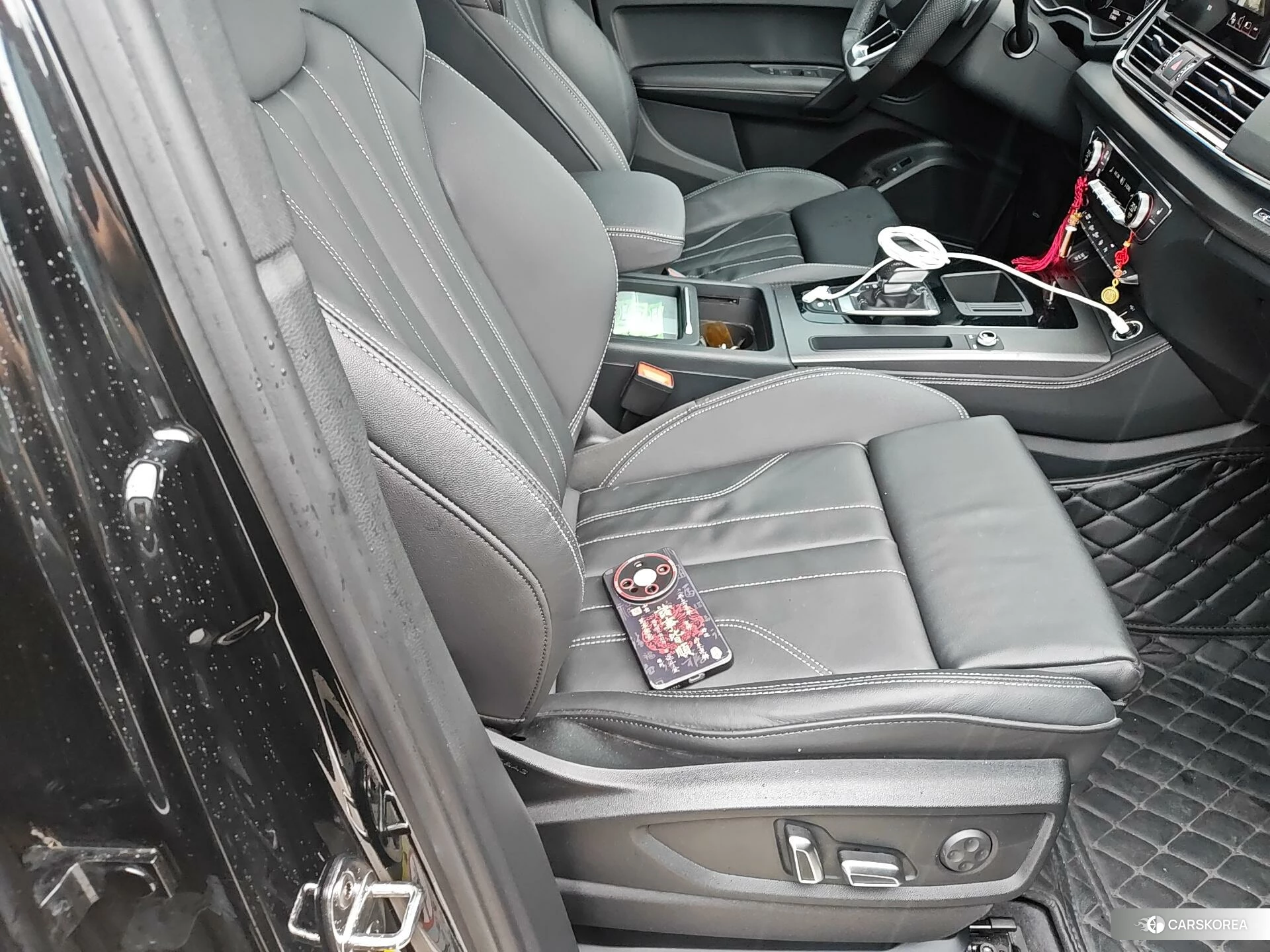 Audi Q5L id 4512469 из Китая 19