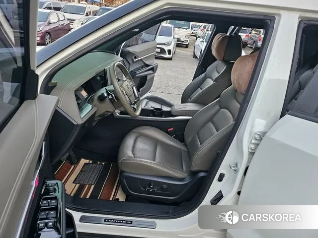 Ssangyong Torres id 3758636 из Кореи 18