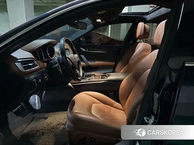 Maserati Ghibli id 3085473 из Кореи 13