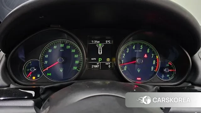 Maserati GranTurismo id 3651638 из Кореи 18