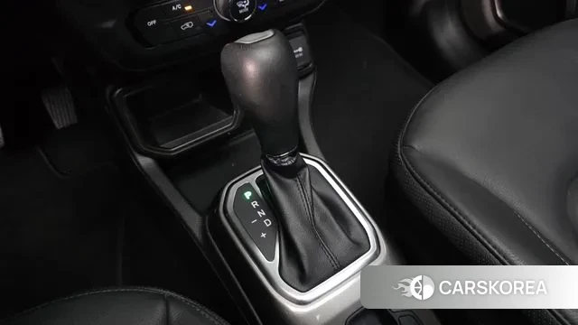 Jeep Renegade id 2986107 из Кореи 18