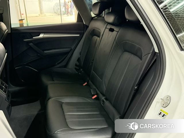 Audi Q5L id 4240194 из Китая 9