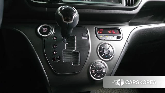 Kia The New Kia Ray id 4935618 из Кореи 28