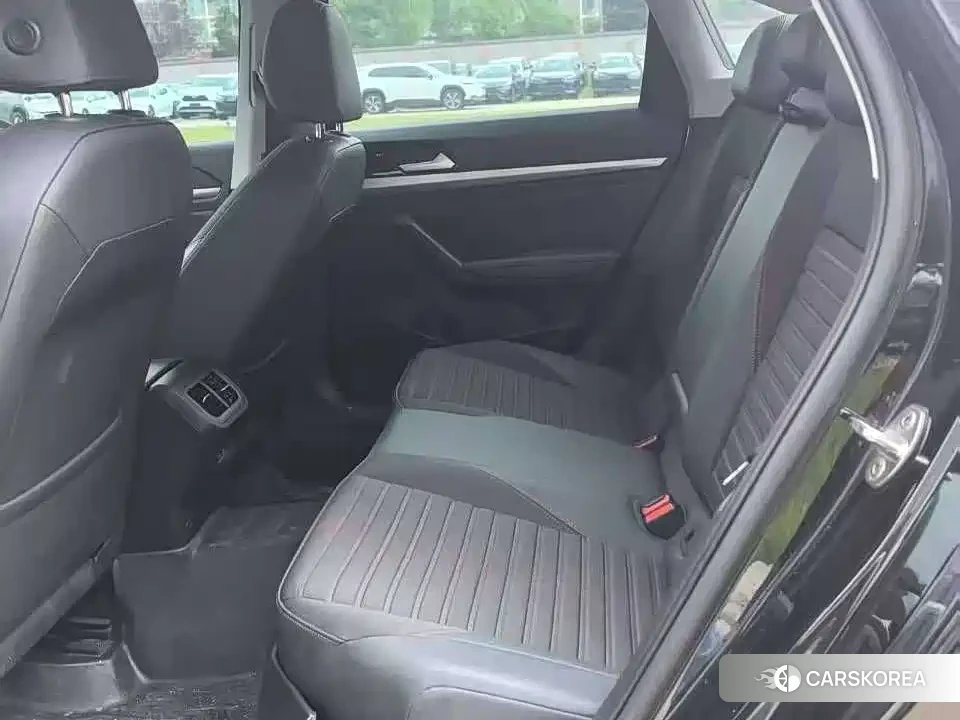 Volkswagen Lavida id 4634841 из Китая 8