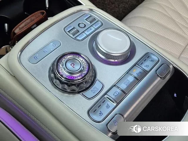 Genesis G90 (RS4) id 3735078 из Кореи 16