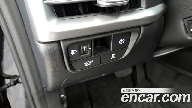 Hyundai Grandeur (GN7) id 2647449 из Кореи 18