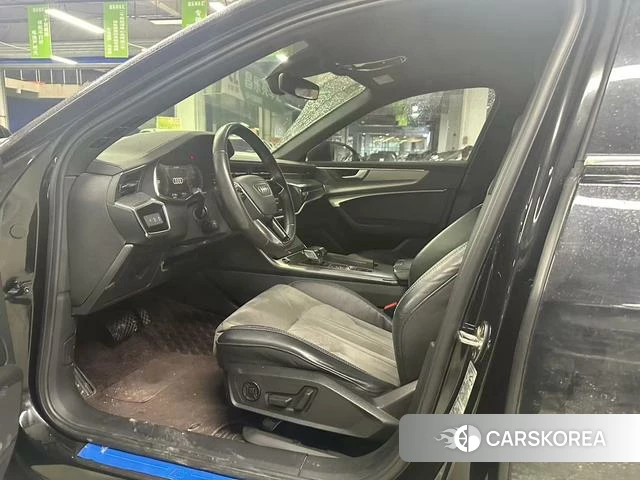 Audi A6L id 4258858 из Китая 8