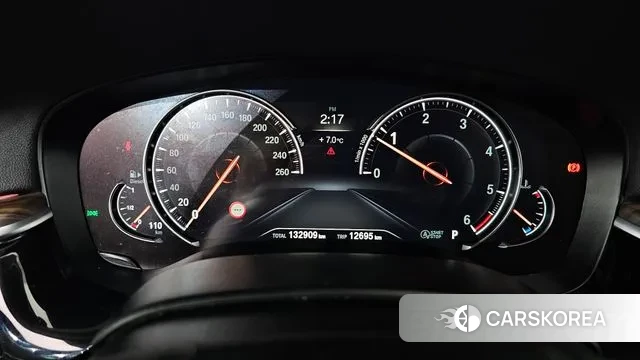 BMW 5 Series (G30) id 3469946 из Кореи 18