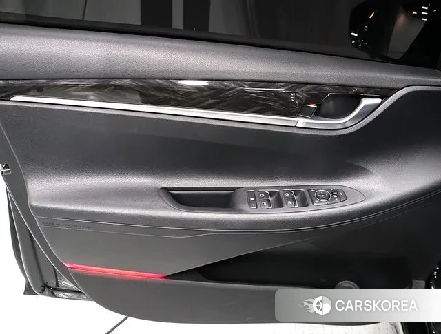 Hyundai Grandeur IG id 3505372 из Кореи 18