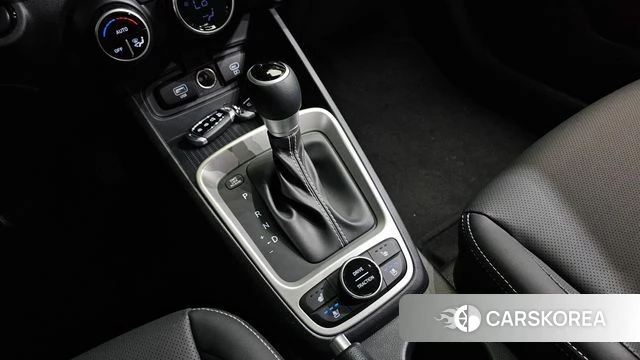 Hyundai Venue id 4622859 из Кореи 29