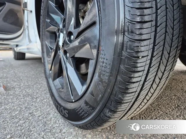 Hyundai Avante (CN7) id 3566328 из Кореи 18