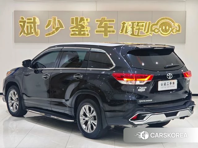 Toyota Highlander id 4393482 из Китая 9